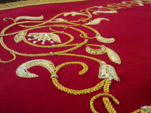 Красный, подарок митрополиту Меркурию, шитье шнурами и канителью